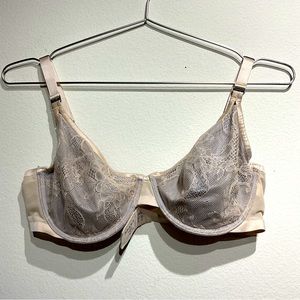 SPANXS Pillow Cups 36C Supers Soft Bra W Underwire Hook & Eye Lace Bra